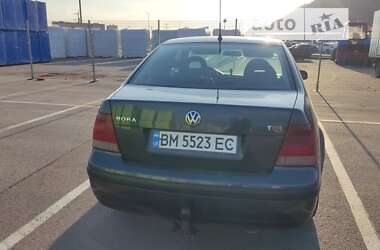 Седан Volkswagen Bora 2002 в Мукачевому