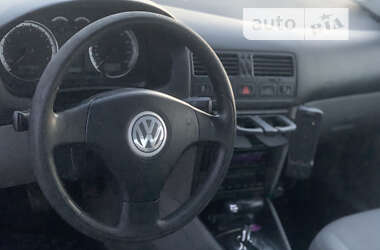 Седан Volkswagen Bora 2003 в Староконстантинове