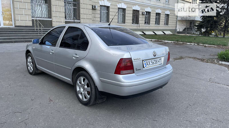 Седан Volkswagen Bora 2003 в Харькове