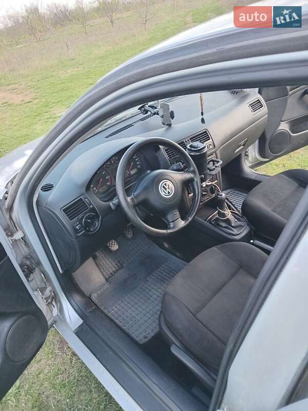 Седан Volkswagen Bora 2001 в Кривом Роге фото 5 Седан Volkswagen Bora 2001 в Кривом Роге