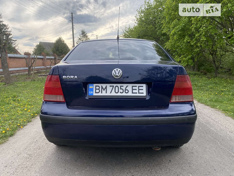 Седан Volkswagen Bora 2000 в Ахтырке