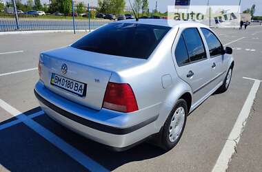 Седан Volkswagen Bora 2004 в Киеве