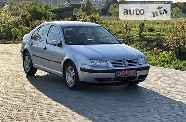 Седан Volkswagen Bora 2003 в Здолбуніві