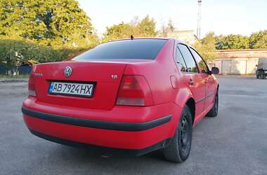 Седан Volkswagen Bora 1998 в Песчанке