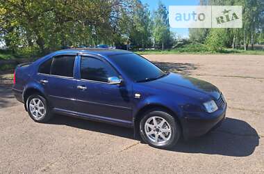 Седан Volkswagen Bora 1999 в Черновцах