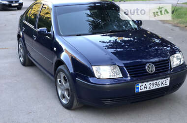Седан Volkswagen Bora 2000 в Христиновке