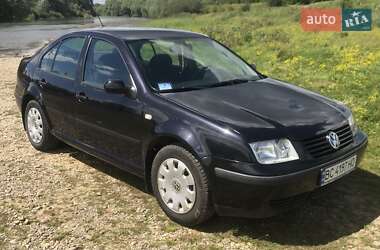 Седан Volkswagen Bora 1999 в 