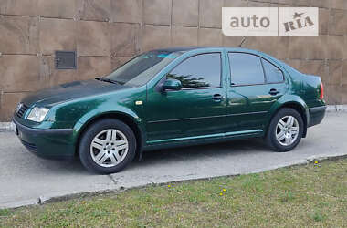 Седан Volkswagen Bora 1999 в Нетешине