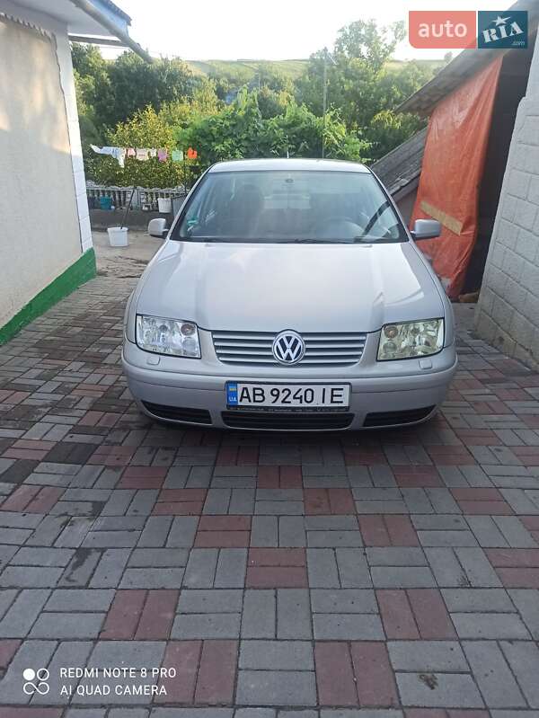 Volkswagen Bora 2000