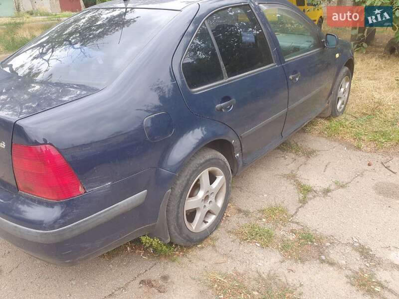 Седан Volkswagen Bora 1999 в Краматорске