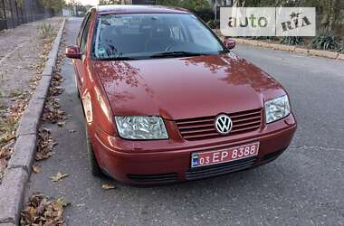 Седан Volkswagen Bora 2000 в Николаеве