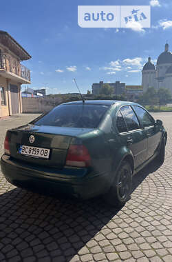 Седан Volkswagen Bora 1999 в Червонограде