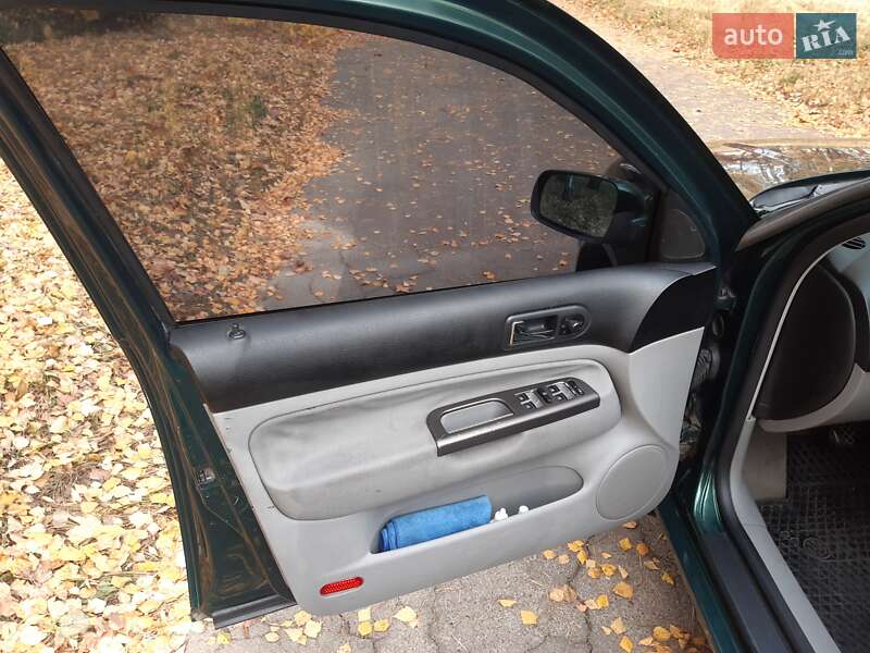 Седан Volkswagen Bora 2000 в Києві фото 6 Седан Volkswagen Bora 2000 в Києві