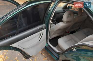 Седан Volkswagen Bora 2000 в Киеве