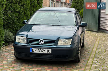 Седан Volkswagen Bora 2003 в Костопілі