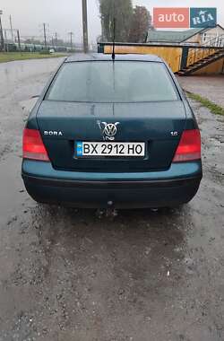 Седан Volkswagen Bora 2002 в Славуте