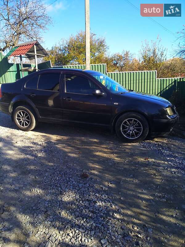 Седан Volkswagen Bora 2005 в Василькові