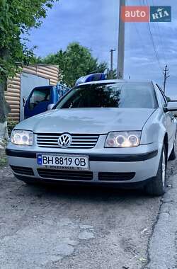 Седан Volkswagen Bora 2000 в Братском