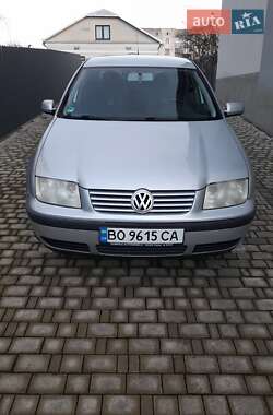 Седан Volkswagen Bora 2001 в Тернополе