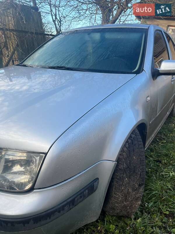 Седан Volkswagen Bora 2000 в Хмельницькому