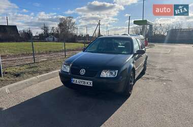 Седан Volkswagen Bora 2002 в Киеве