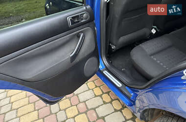 Седан Volkswagen Bora 2001 в 