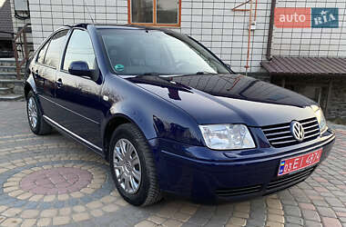 Седан Volkswagen Bora 1999 в Виннице