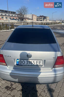 Седан Volkswagen Bora 2002 в Червонограде