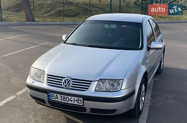 Седан Volkswagen Bora 2004 в Александрие