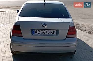 Седан Volkswagen Bora 2002 в Бару