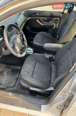 Седан Volkswagen Bora 1999 в 