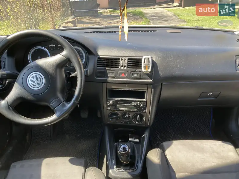 Седан Volkswagen Bora 2004 в 