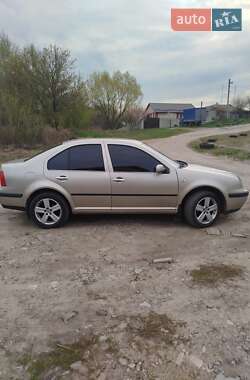 Седан Volkswagen Bora 2004 в 