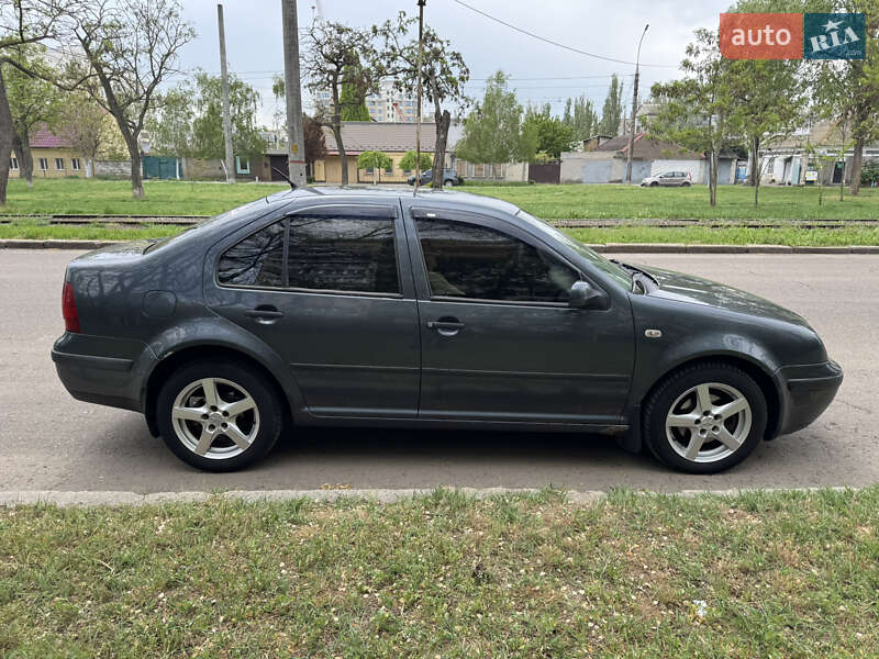 Volkswagen Bora 2000