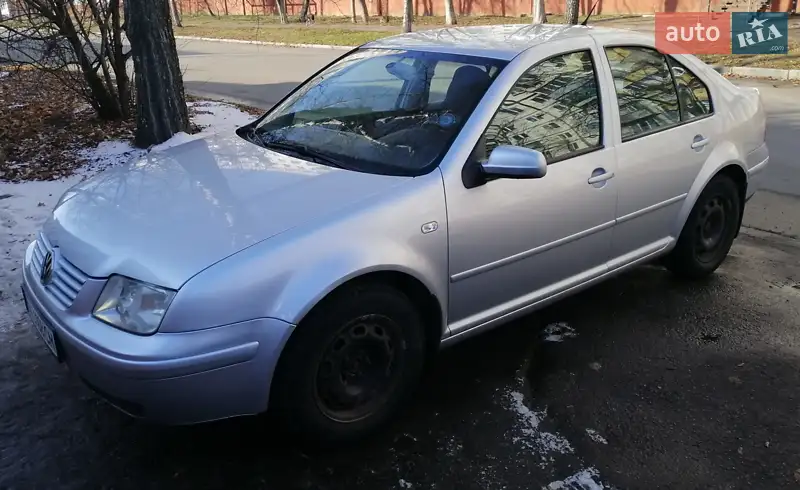 Volkswagen Bora 2000