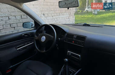 Седан Volkswagen Bora 2001 в 