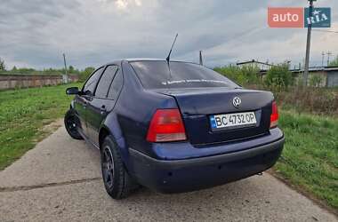 Седан Volkswagen Bora 2003 в 