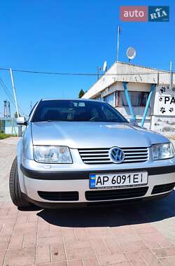 Седан Volkswagen Bora 2004 в Запорожье