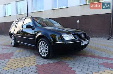 Универсал Volkswagen Bora 2003 в Звягеле