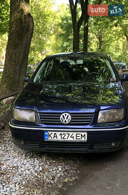 Седан Volkswagen Bora 2002 в 