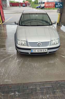 Седан Volkswagen Bora 2000 в 