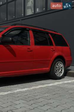 Універсал Volkswagen Bora 1999 в 