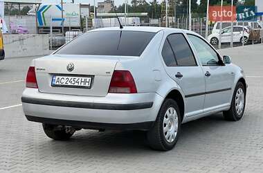 Седан Volkswagen Bora 2000 в 