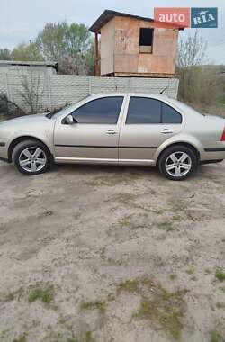 Седан Volkswagen Bora 2004 в 