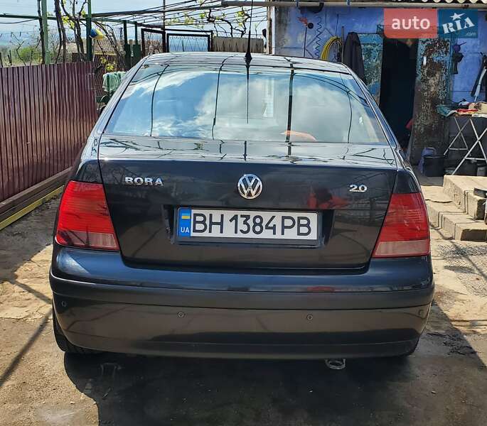 Седан Volkswagen Bora 2003 в Великій Михайлівці