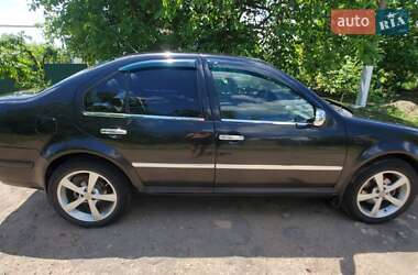 Седан Volkswagen Bora 2003 в 