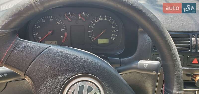 Седан Volkswagen Bora 2003 в Великій Михайлівці