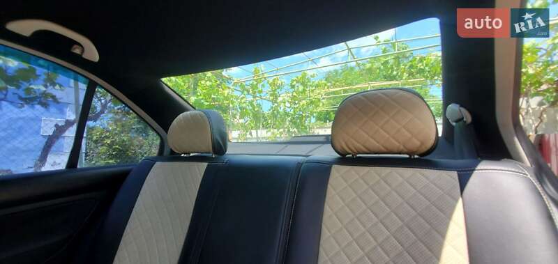 Седан Volkswagen Bora 2003 в Великій Михайлівці