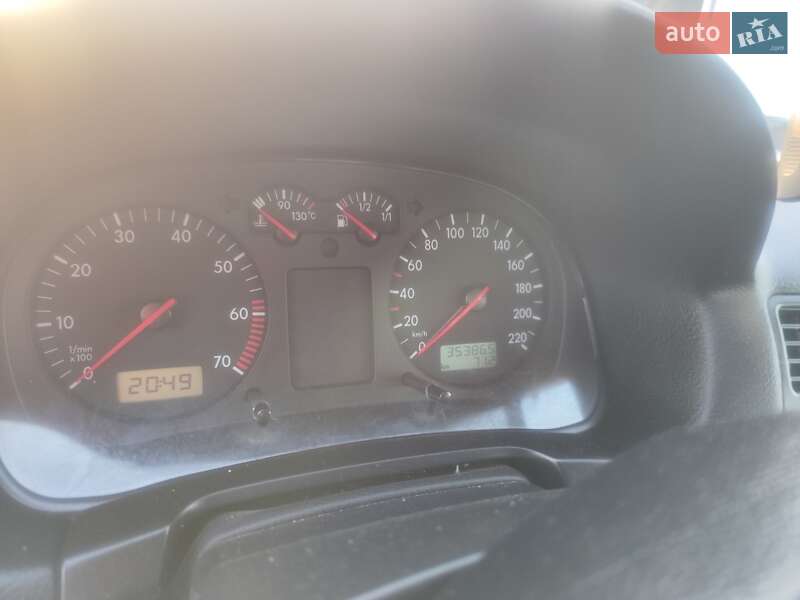 Седан Volkswagen Bora 1999 в Тернополе
