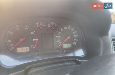 Седан Volkswagen Bora 1999 в 